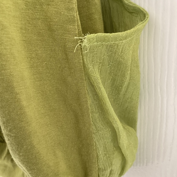 RYU chartreuse green top flowers womens large - Picture 7 of 7